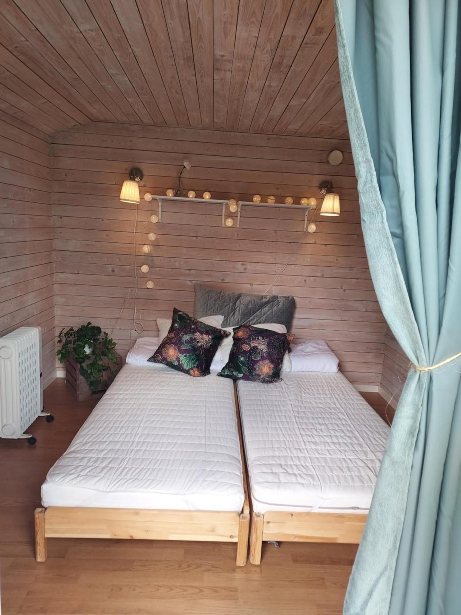 Aelgbergets Bed & Breakfast Ucklum Cameră foto
