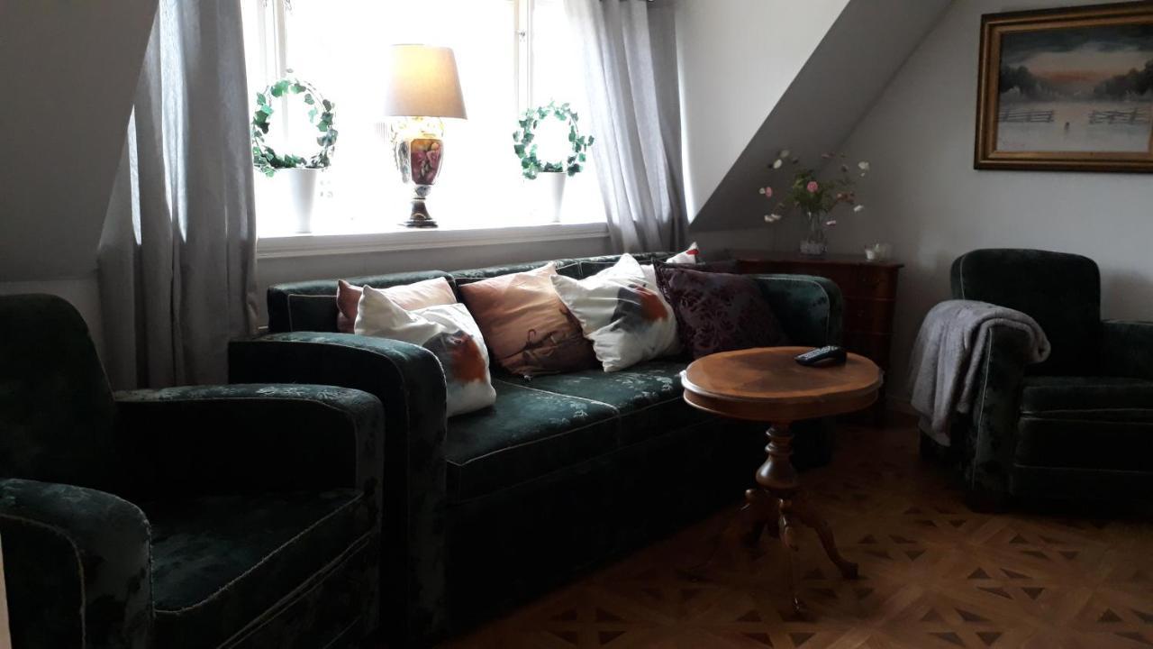 Aelgbergets Bed & Breakfast Ucklum Exterior foto